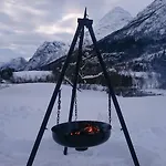 Naustvoll