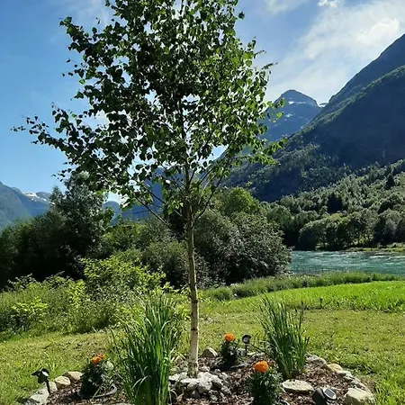 Naustvoll Vakantiehuis