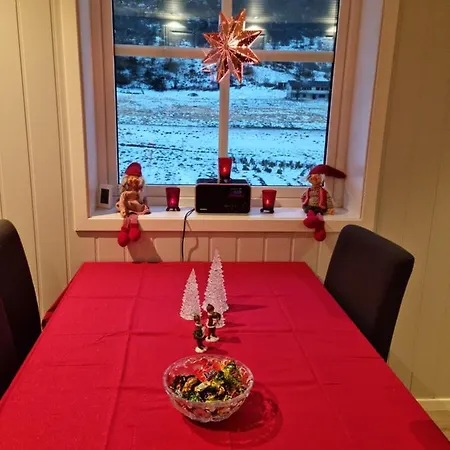 度假居 Naustvoll *