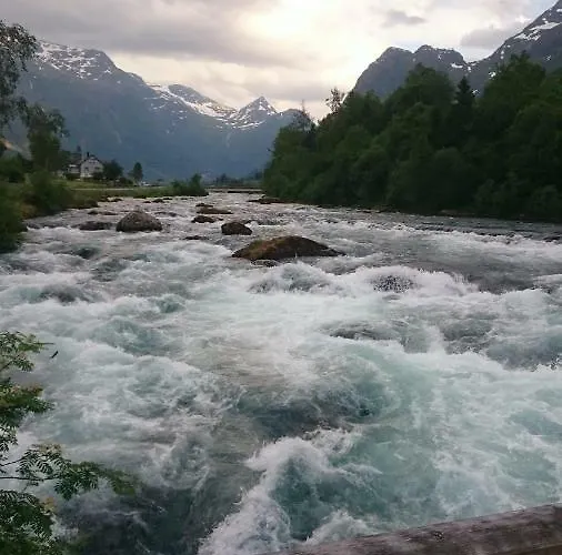 Naustvoll *