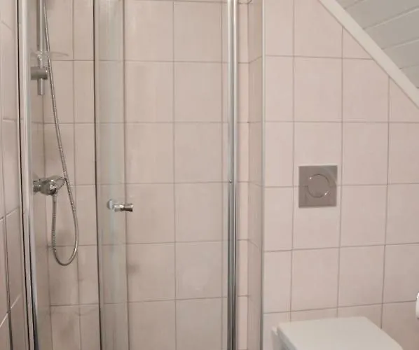 Semesterbostad Naustvoll *